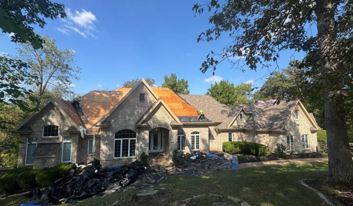 what-insurance-adjuster-looks-for-roof-inspection